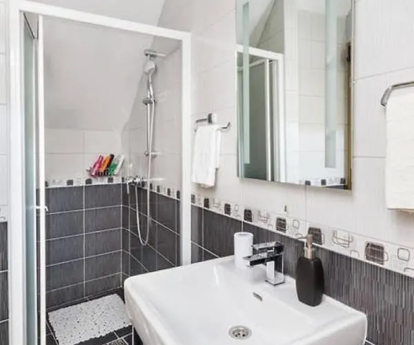 Peruzovic 2 Pensjonat Split